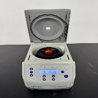 Eppendorf 5420 Centrifuge image 3